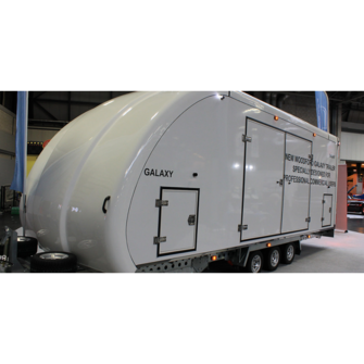 Woodford Galaxy - Lukket trailer - 3.500 kg - Lang, smal model - 3 aksler